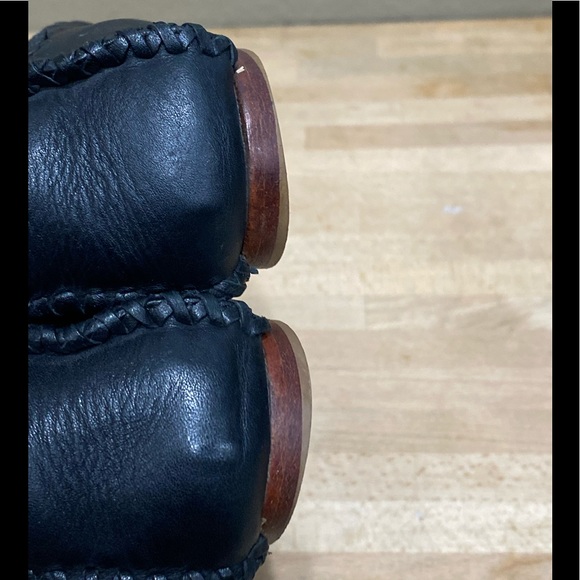 Tory Burch Minnie Travel Black Leather Flats Size 6 M Big Logo Ballet Slip On - Picture 3 of 13